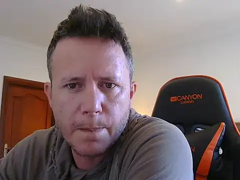 TroyDieselXXX online show from 04-11-26, 06:21