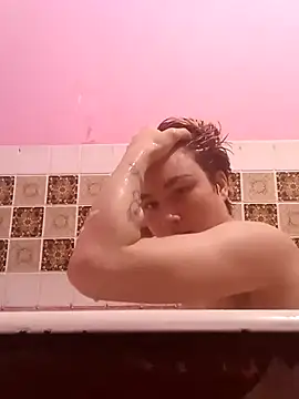 MoonIrene online show from 11-02-25, 04:23