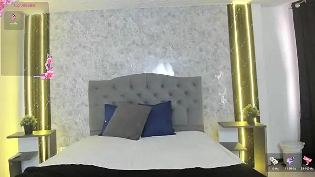 Snapshot of GiannaSlimJB chatting on 02-25-26, 07:58 GiannaSlimJB online show from 02-25-26, 07:58