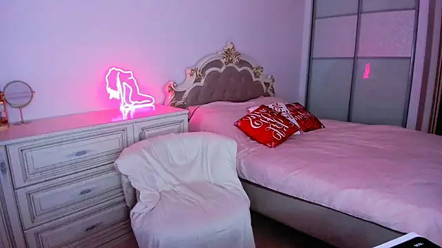 Snapshot of AmeliaBlond chatting on 02-05-26, 01:45 AmeliaBlond online show from 02-05-26, 01:45