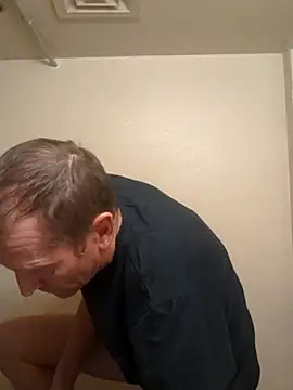 Scooter197352 online show from 01-15-26, 07:28