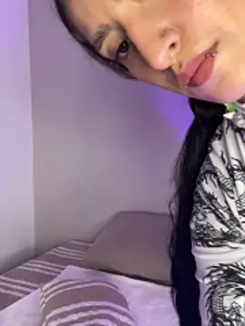 Scaarlettfox online show from 02-09-26, 07:23