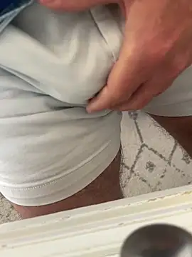 cyclone1212 online show from 04-02-26, 02:13