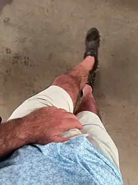 Snapshot of cyclone1212 chatting on 02-21-26, 12:07 cyclone1212 online show from 02-21-26, 12:07