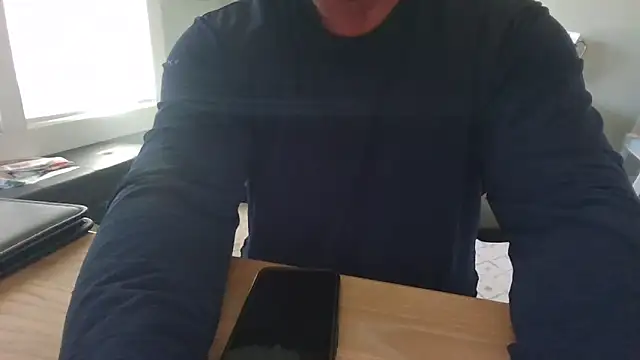 Snapshot of cyclone1212 chatting on 02-13-26, 06:08 cyclone1212 online show from 02-13-26, 06:08