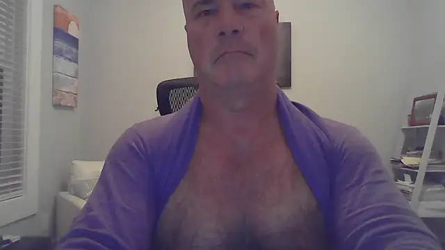 Snapshot of cyclone1212 chatting on 03-03-26, 10:11 cyclone1212 online show from 03-03-26, 10:11