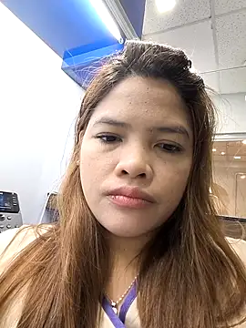 Snapshot of Sweetheart_Claire chatting on 02-14-26, 07:30 Sweetheart Claire online show from 02-14-26, 07:30