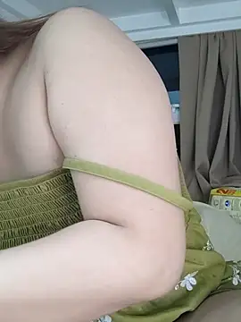 Snapshot of Sweetheart_Claire chatting on 11-28-25, 10:48 Sweetheart Claire online show from 11-28-25, 10:48