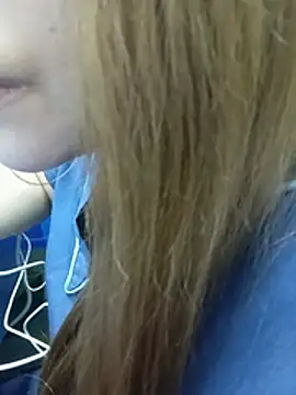 Snapshot of Sweetheart_Claire chatting on 05-16-26, 10:36 Sweetheart Claire online show from 05-16-26, 10:36