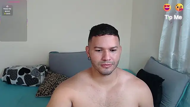 Snapshot of Tim_mz01 chatting on 03-02-26, 01:40 Tim mz01 online show from 03-02-26, 01:40