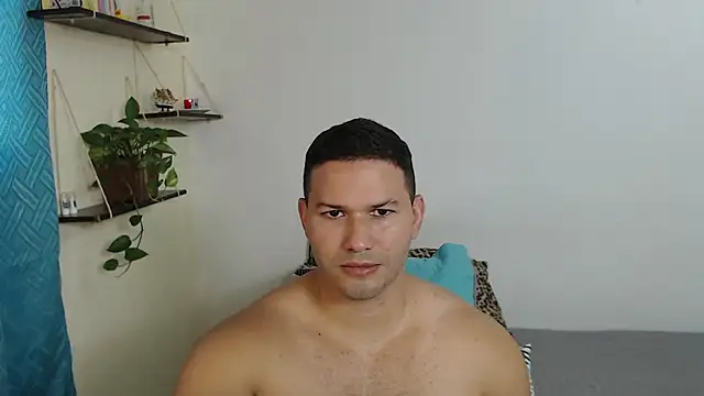 Snapshot of Tim_mz01 chatting on 07-24-26, 07:10 Tim mz01 online show from 07-24-26, 07:10