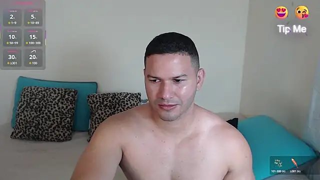 Snapshot of Tim_mz01 chatting on 02-10-26, 03:00 Tim mz01 online show from 02-10-26, 03:00