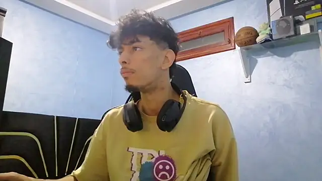 Dark DesireX online show from 10-30-25, 04:26