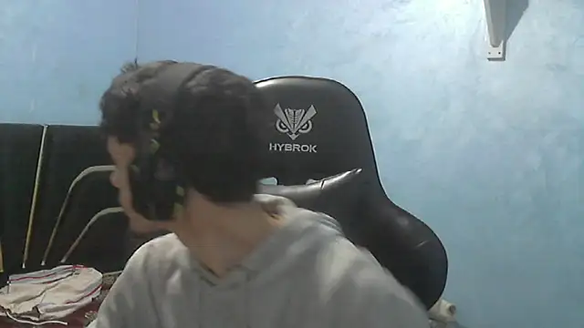 Snapshot of Dark_DesireX chatting on 10-10-25, 06:31 Dark DesireX online show from 10-10-25, 06:31