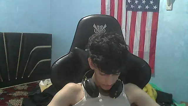 Snapshot of Dark_DesireX chatting on 09-10-25, 02:27 Dark DesireX online show from 09-10-25, 02:27