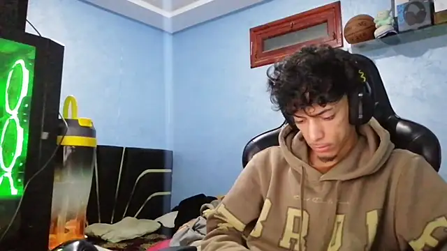 Snapshot of Dark_DesireX chatting on 02-07-26, 12:35 Dark DesireX online show from 02-07-26, 12:35