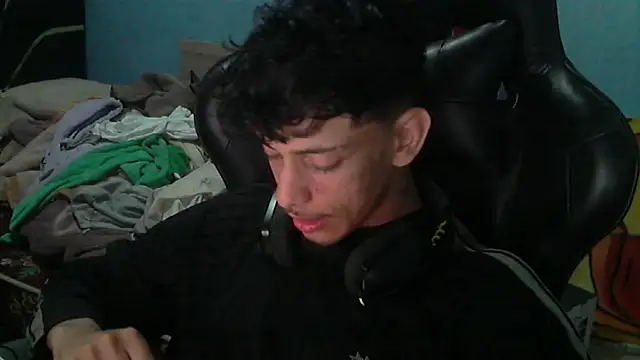 Dark DesireX online show from 04-16-26, 11:07