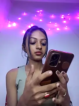 Your-Kitkat online show from 11-14-25, 05:05