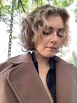 KellyKeler online show from 10-01-25, 12:20