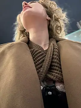 KellyKeler online show from 10-17-25, 11:23