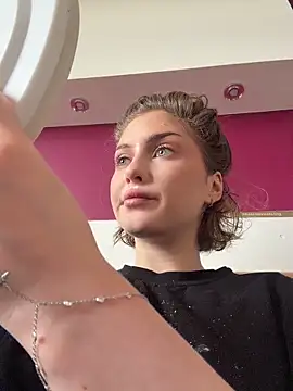 KellyKeler online show from 02-13-26, 11:21