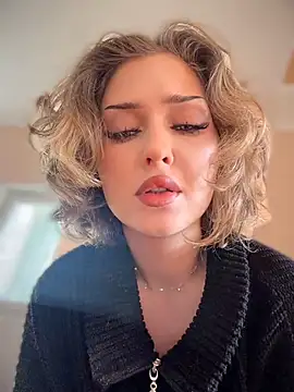 KellyKeler online show from 04-11-26, 11:03