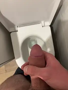 hugehairycock 98 online show from 11-30-25, 10:32