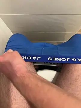 hugehairycock 98 online show from 11-05-25, 04:10