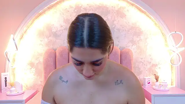 JasmineRhodes online show from 01-07-26, 01:05