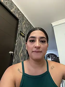 JasmineRhodes online show from 07-22-26, 12:51