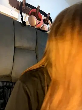 AllieYourGirl online show from 11-12-25, 11:19