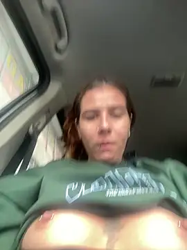 AllieYourGirl online show from 10-29-25, 05:01