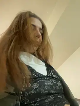 AllieYourGirl online show from 10-27-25, 03:46