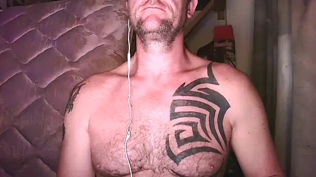 Snapshot of Yournaughty chatting on 07-20-26, 05:04 Yournaughty online show from 07-20-26, 05:04