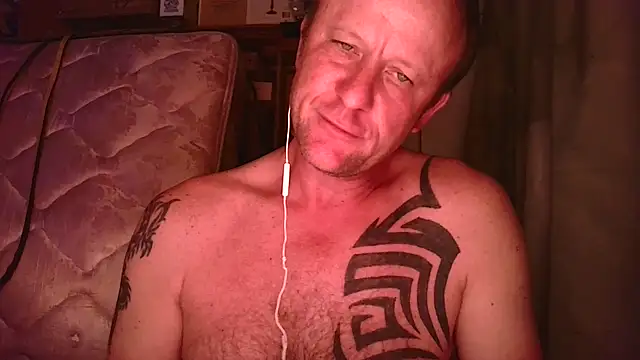 Snapshot of Yournaughty chatting on 05-18-26, 05:02 Yournaughty online show from 05-18-26, 05:02