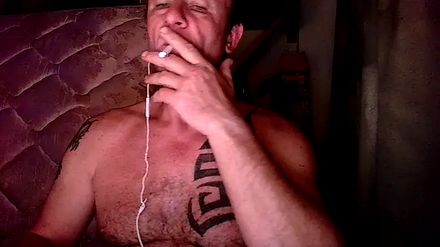 Snapshot of Yournaughty chatting on 07-21-26, 05:42 Yournaughty online show from 07-21-26, 05:42