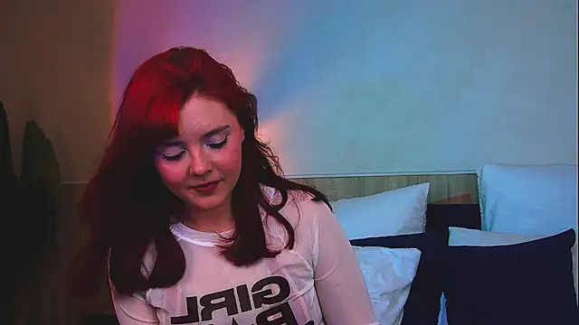 Nora  Ray online show from 06-15-26, 07:13
