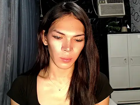 ladyhotcuming online show from 06-21-26, 09:31