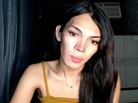 ladyhotcuming online show from 08-03-26, 12:30