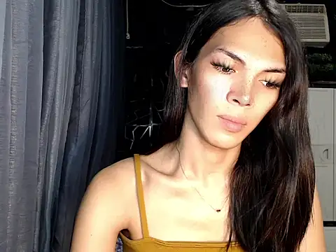 ladyhotcuming online show from 08-03-26, 08:26