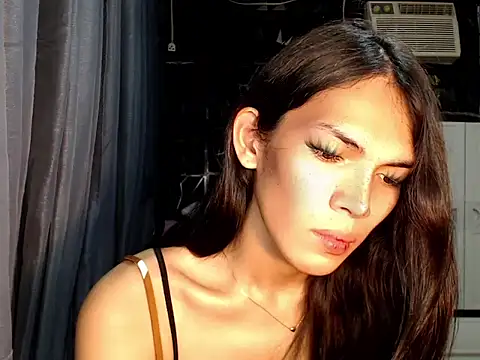 ladyhotcuming online show from 07-28-26, 08:52