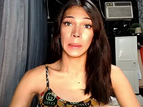 ladyhotcuming online show from 06-20-26, 11:43