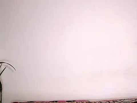 saara johnson496 online show from 09-27-25, 04:29