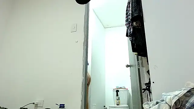 saara johnson496 online show from 11-13-25, 12:36