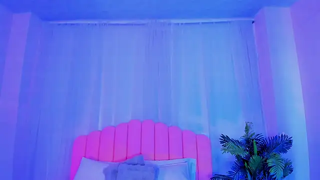 Maddy  bigboobs online show from 10-20-25, 04:58