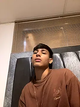 cody fox10 online show from 09-20-25, 07:08