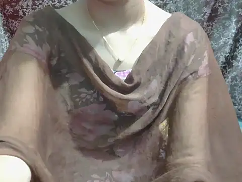 Snapshot of lovely_soniya chatting on 07-11-26, 06:03 lovely soniya online show from 07-11-26, 06:03