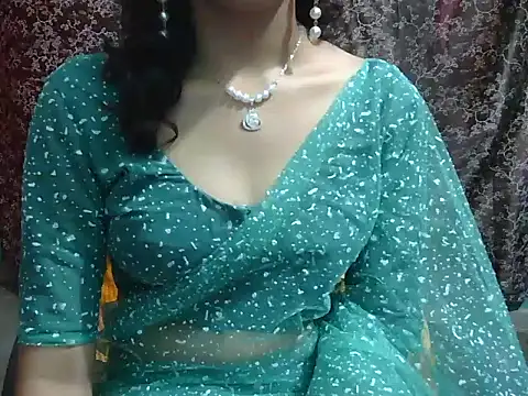 Snapshot of lovely_soniya chatting on 08-01-26, 08:12 lovely soniya online show from 08-01-26, 08:12