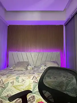 Michelle Zoe online show from 03-23-26, 04:56