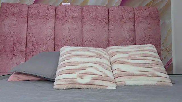 emmacurvy online show from 04-07-26, 03:08